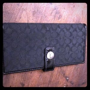 Coach wallet